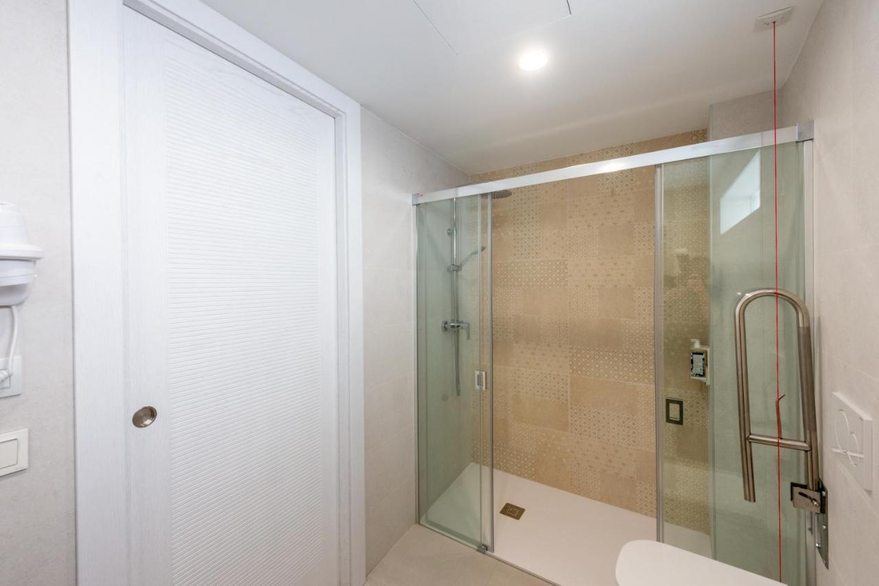 Hc Calahonda Beach Nerja Kamer foto